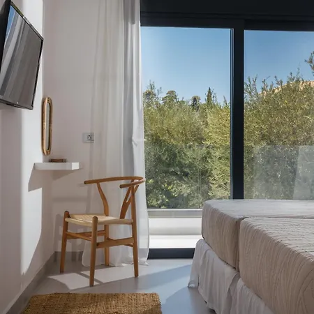 Elia Luxury