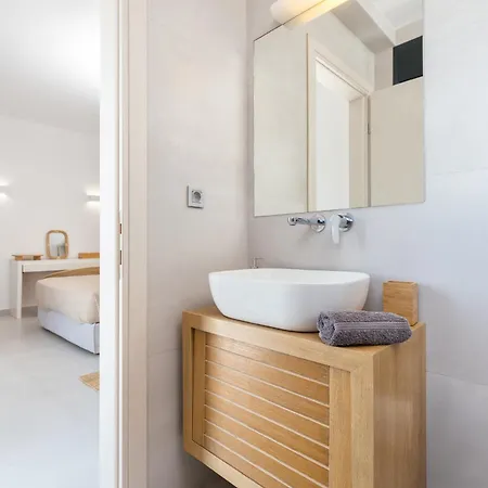 Elia Luxury